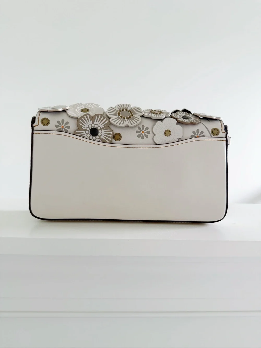 COACH 1941 Dinky 24 Linked Tea Rose Chalk Ivory Leather Crossbody – Rare